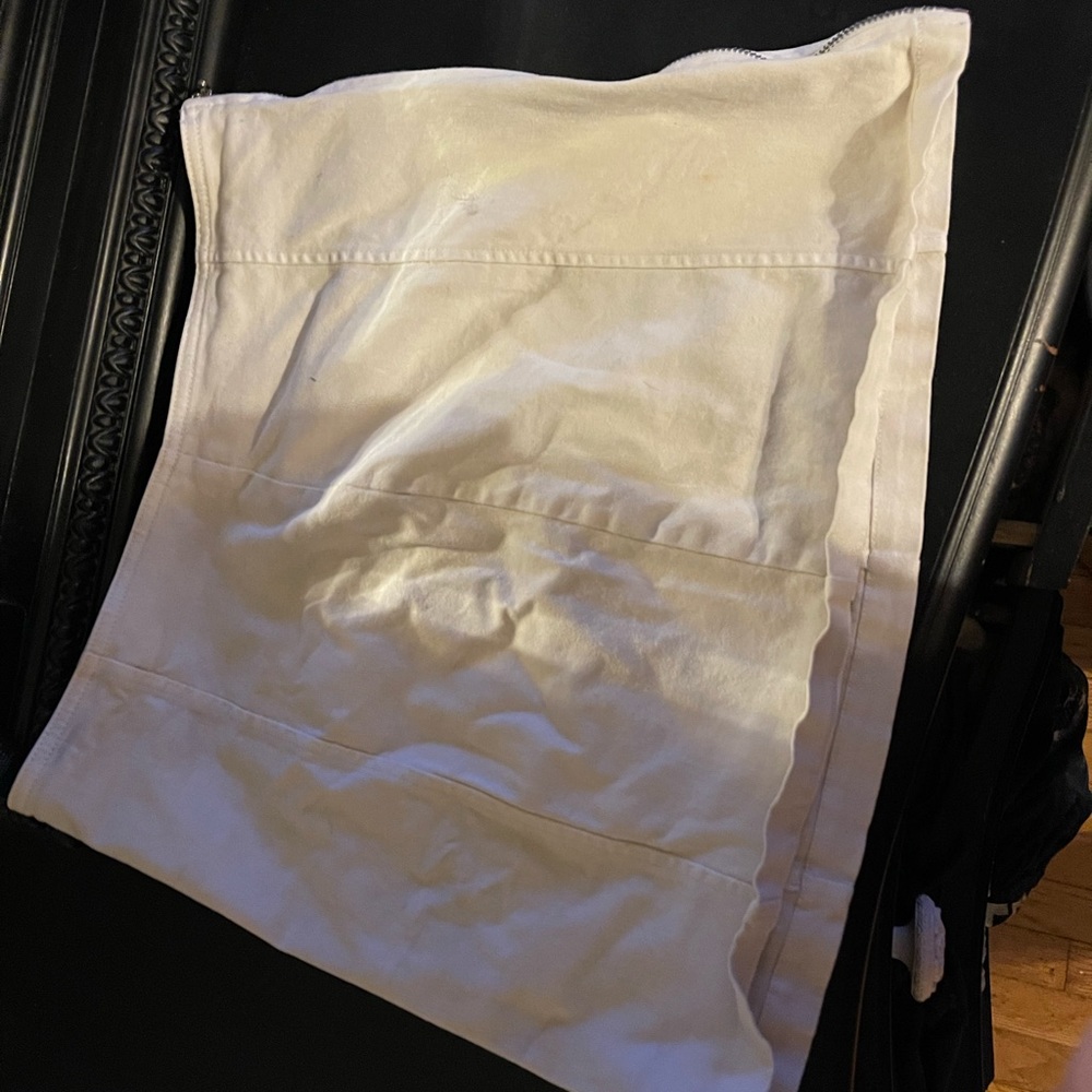 White, front zip mini skirt